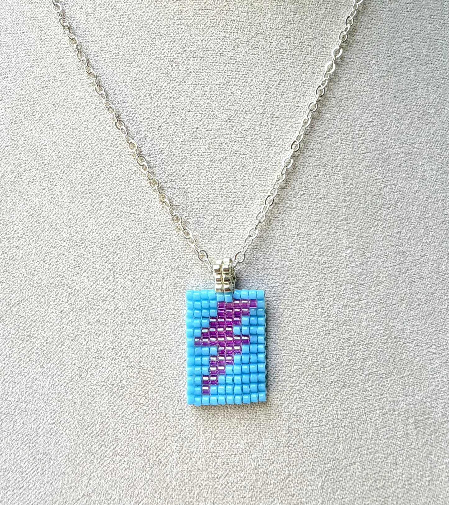Lightning bold charm necklace